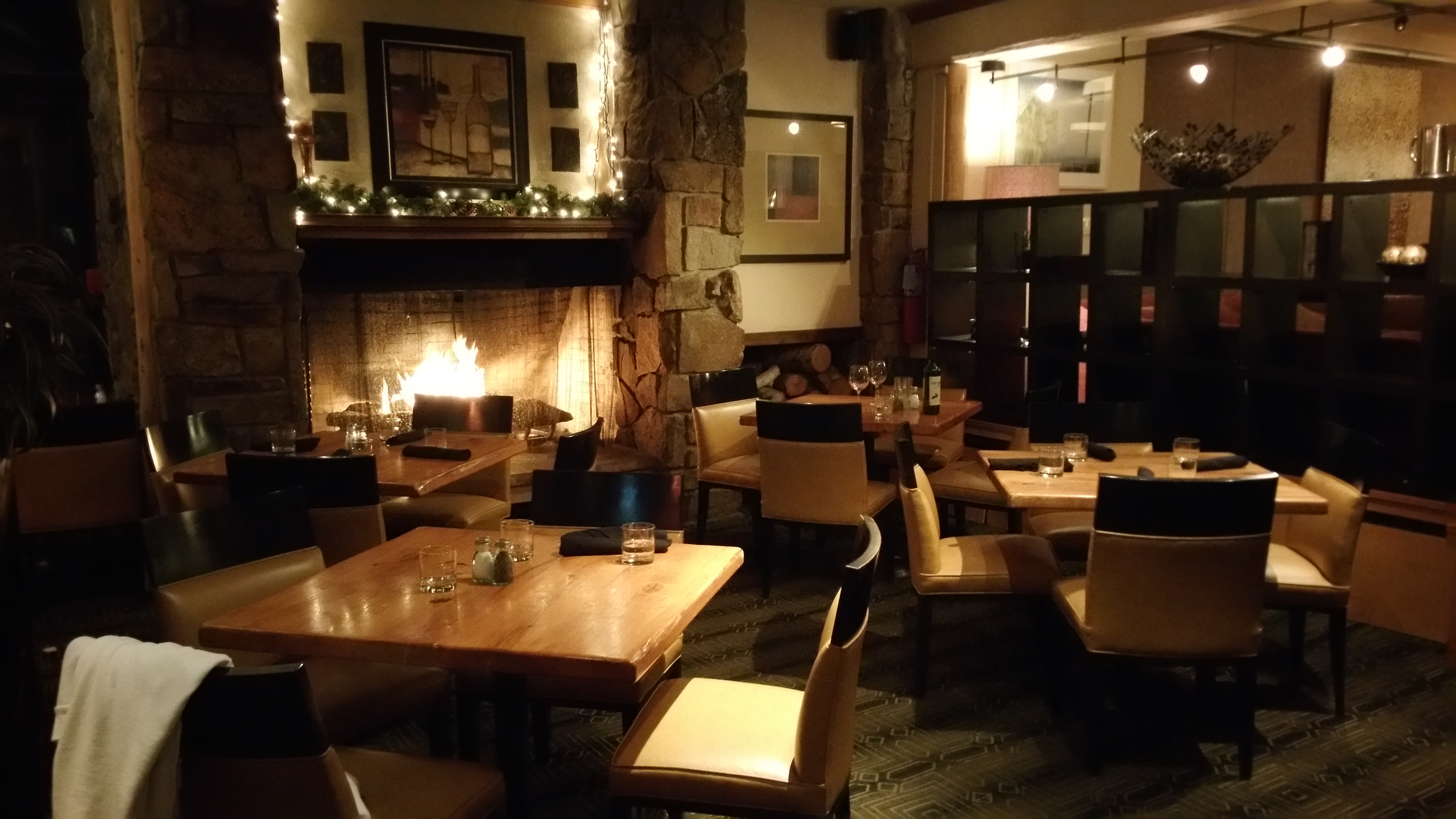 This is the area where we had one breakfast and one dinner. I can't pass up a fire if I can help it!